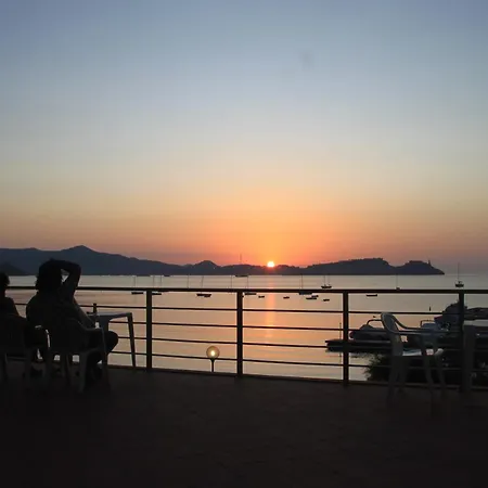 Ξενοδοχείο Mare