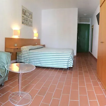 Mare Hotel 3*